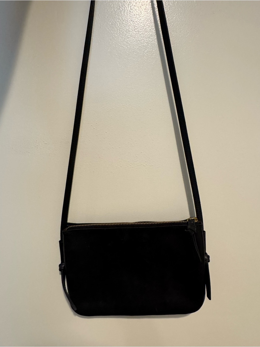 ✨ NWOT Madewell Black Leather Essential Pouch Crossbody Bag